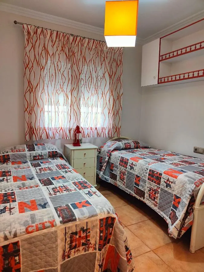 Apartamento Zona Playa De Burriana Con Terraza Nerja Apartment