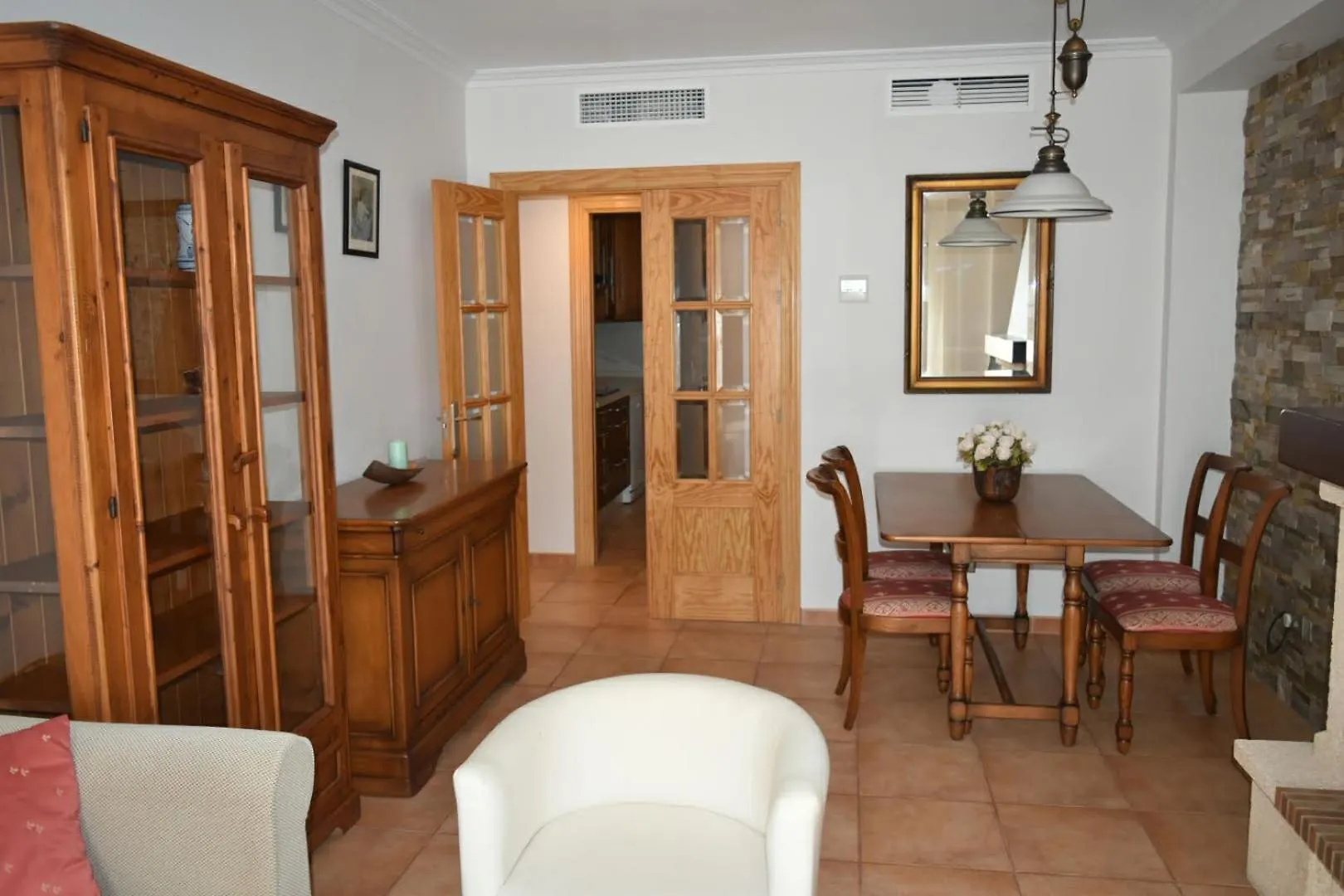 Apartamento Zona Playa De Burriana Con Terraza Nerja